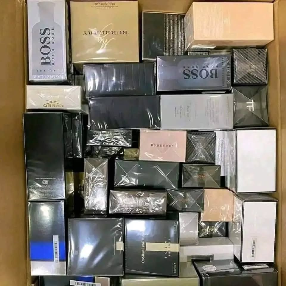 150-Unit Mixed Perfume Pallet: Buy Wholesale Fragrance Lot