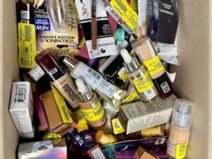 200-Unit Mixed Cosmetics Pallet - Wholesale Beauty Lot