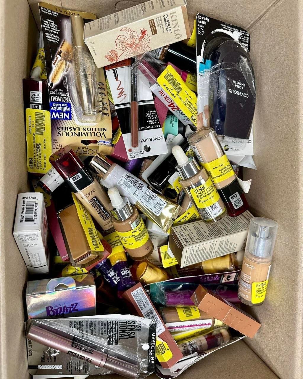 200-Unit Mixed Cosmetics Pallet - Wholesale Beauty Lot