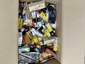 50-Unit Mixed Cosmetics Pallet: Buy This Wholesale Beauty Lot