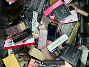 All-In-One Makeup Liquidation Pallet: 200+ Units Wholesale $399