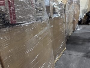 Amazon Mediums Truckload — 28 Pallets of Wholesale Profit
