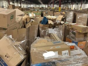Buy Auction Cleanout Truckload — 24 Salvage Pallets, $1,500 Delivered
