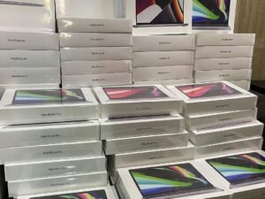 Buy MacBook Liquidation Pallet — Overstock Apple Laptops