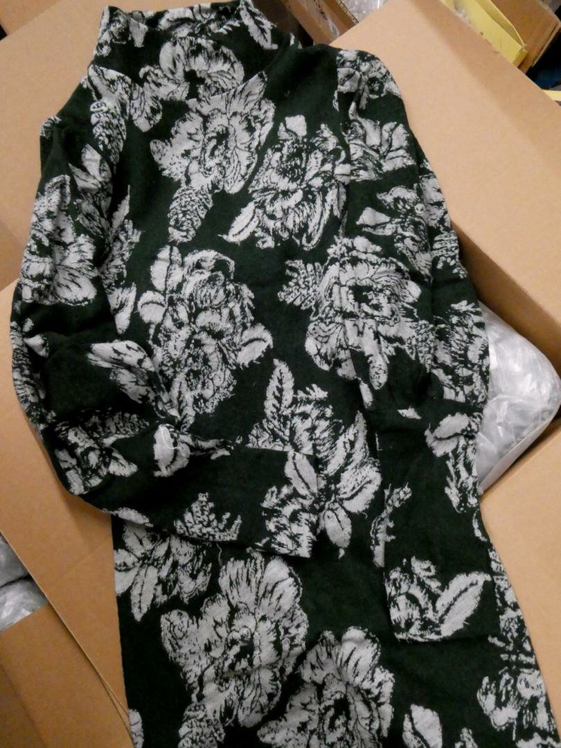 Free People Clothing Pallet: 250+ Piece Wholesale Boho Lot