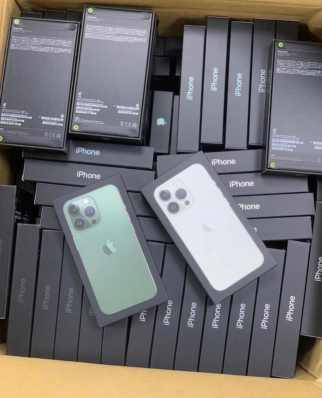 iPhone 13 Pro Max Pallet: Buy This $2,200 Wholesale Profit Lot