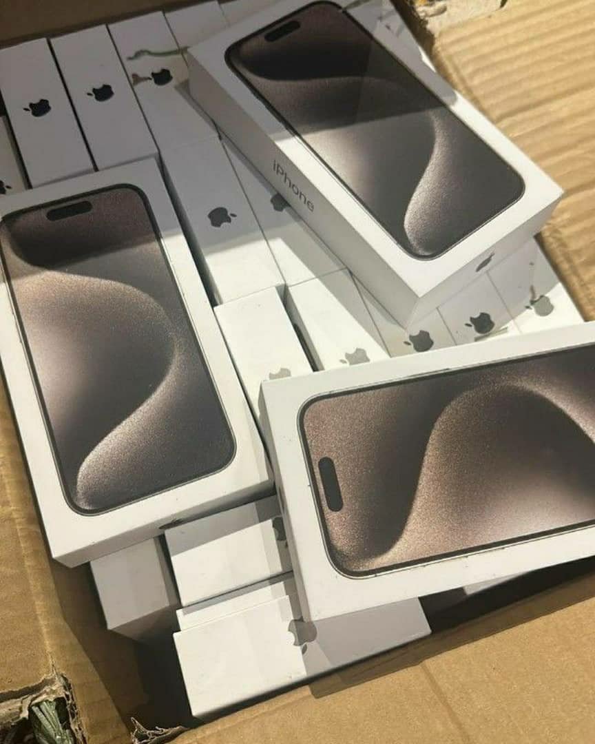 iPhone 15 Pro Max Electronics Pallet: Buy 1 Premium Tech Lot