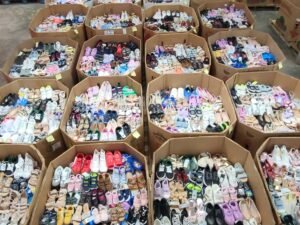 Target Kids Shoes Pallet: 250 Pairs Wholesale From $995